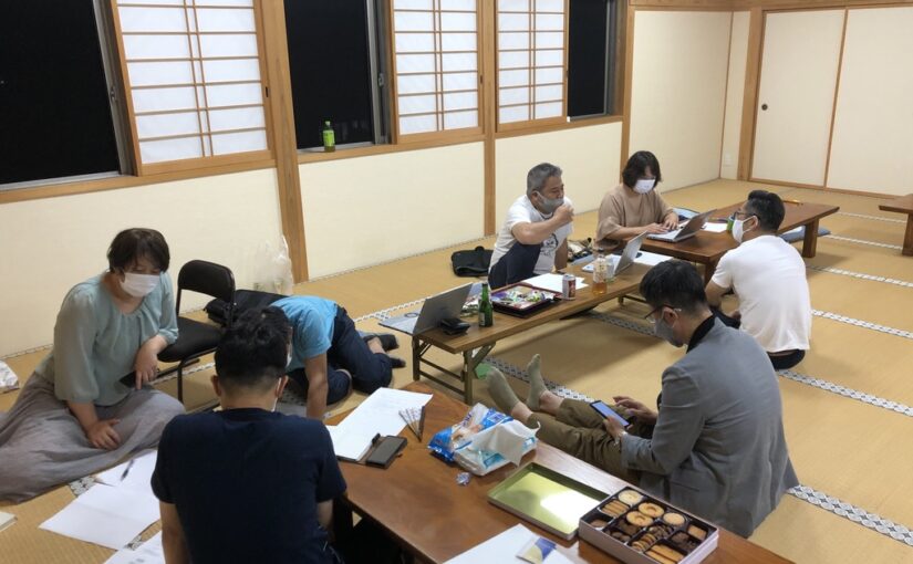 事務局顔合わせを行いました